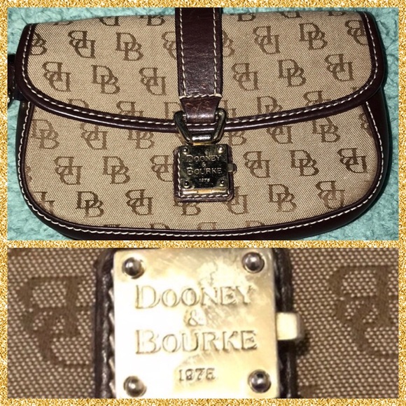 Dooney & Bourke Handbags - Dooney & Bourke Wristlet